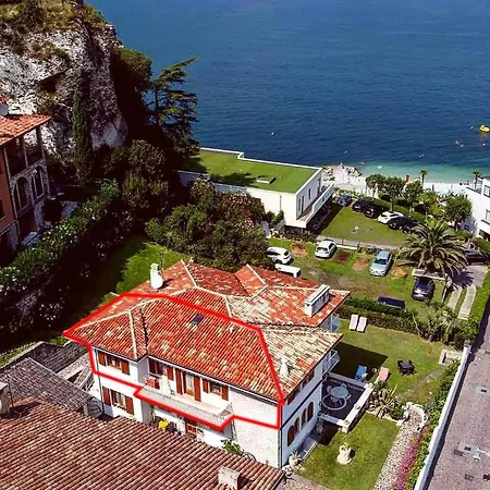 La Madrugada Apart-hotel Malcesine