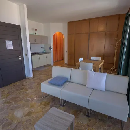 La Madrugada Apart-hotel *